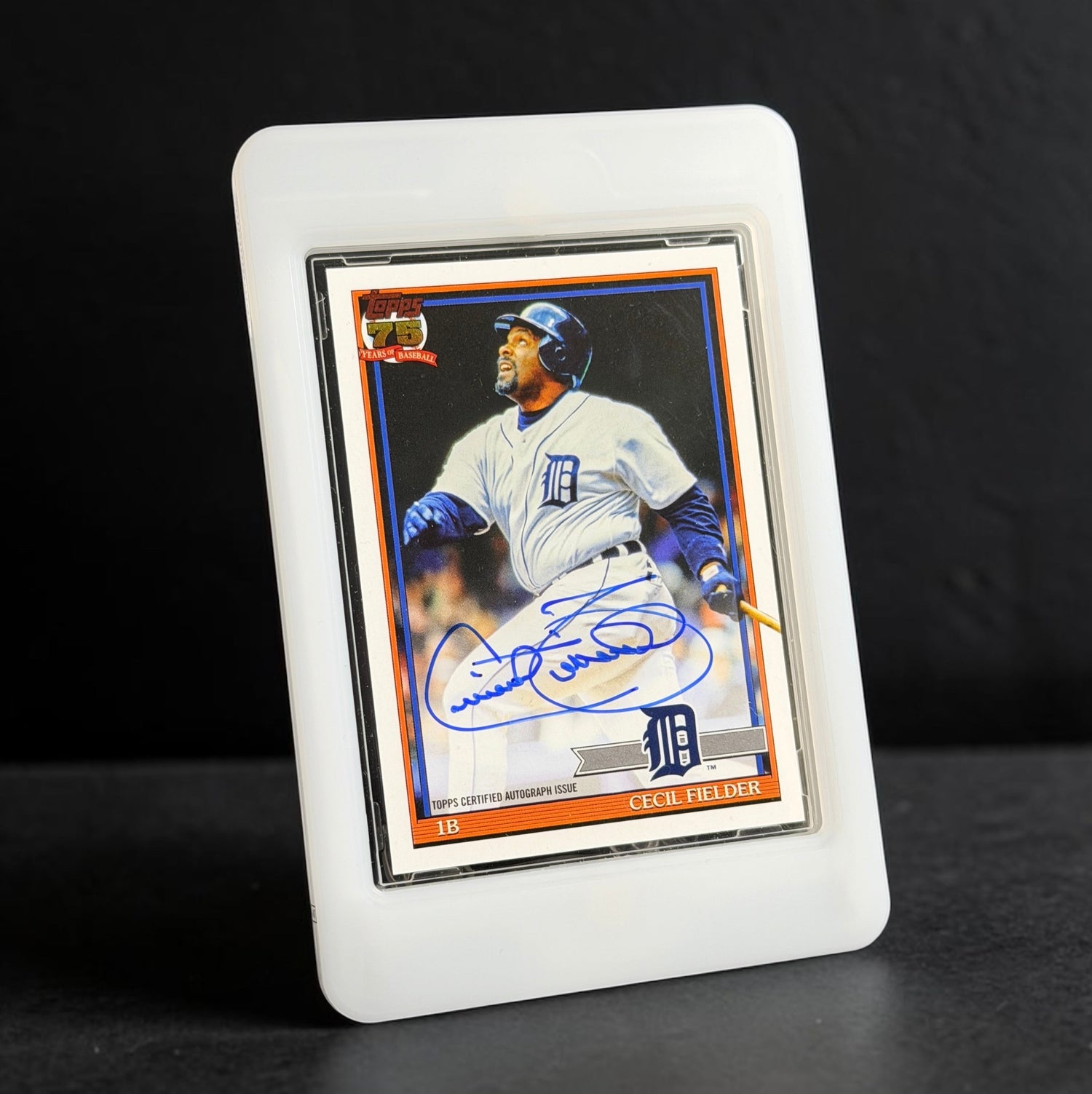baseball card display case single card M1NT Hobby Cases